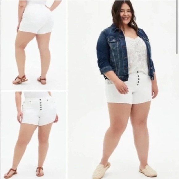 torrid Pants - Torrid 5 Inch Vintage Stretch Mid-Rise Short White Sz 24